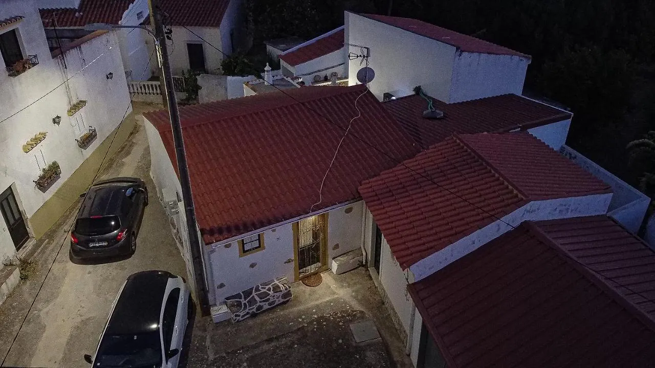 Casa Rustica Em Alte - Karmea Houses 0*,  Portugal