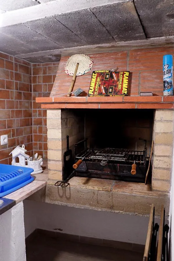 Casa Rustica Em Alte - Karmea Houses Portugal