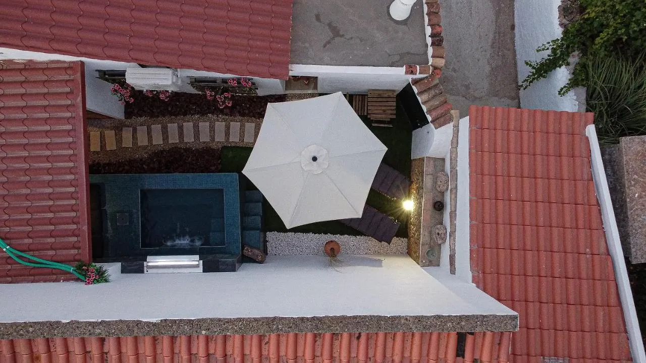 Дом отдыха Casa Rustica Em Alte - Karmea Houses Португалия